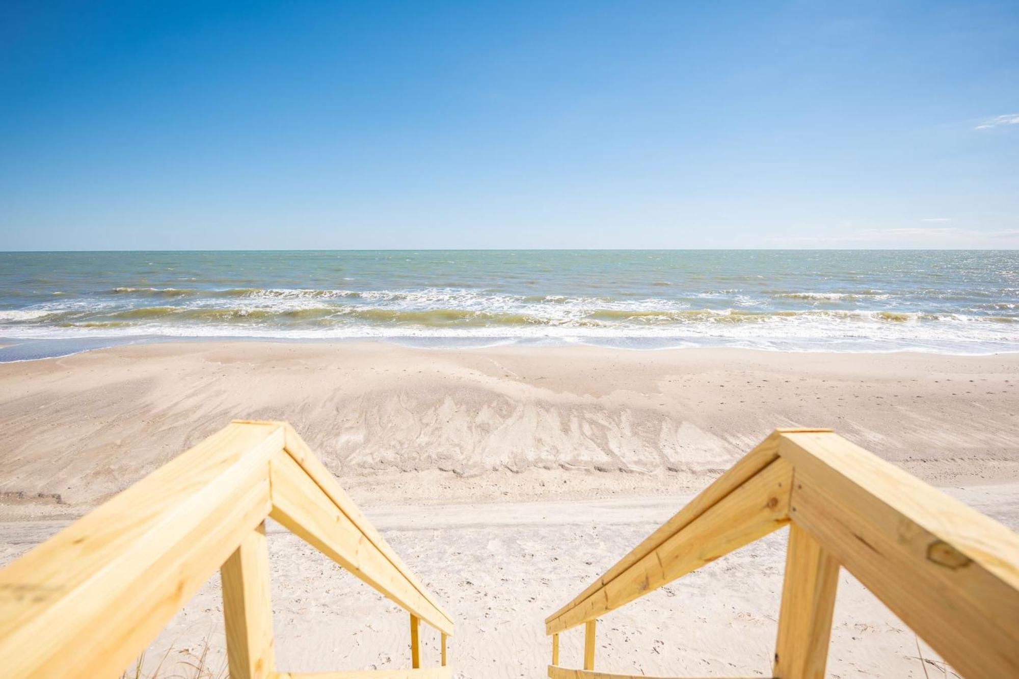 Vila Re-Juvenated Oak Island Exteriér fotografie